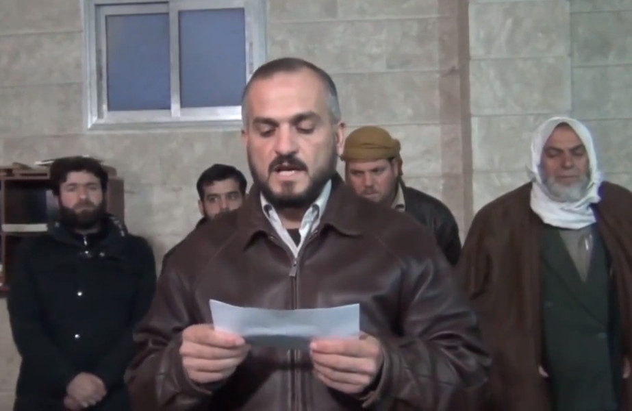 Выступление в г. Атареб (запад провинции Алеппо) против междоусобиц среди повстанцев